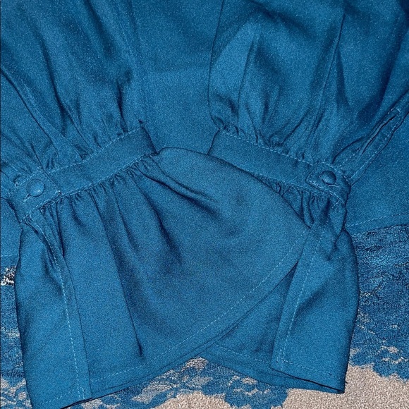 Jessica Simpson Teal Lace Cold Shoulder Blouse with Floral Design - Picture 8 of 11